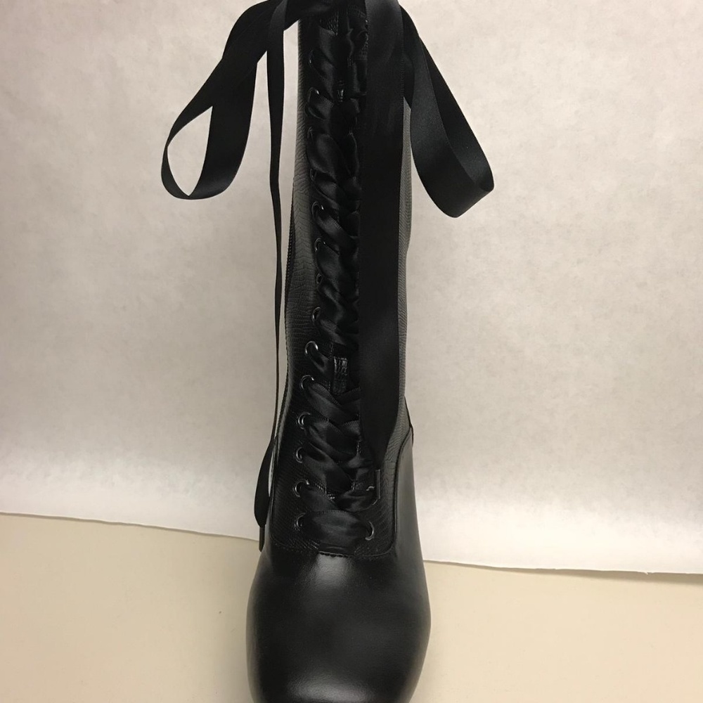 Women's Lash Hippie High Lace up Block Knee Boots - Picture 2 of 8